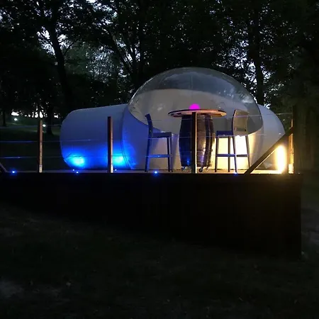 Les Pins Perdus Nocleg ze śniadaniem 3*