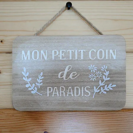 Les Pins Perdus Bed & Breakfast Saint-Ciers-d'Abzac