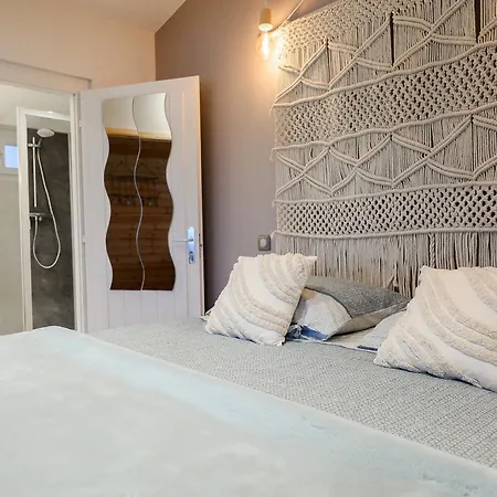 Les Pins Perdus 3* Saint-Ciers-d'Abzac