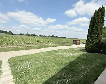 Les Pins Perdus Bed and Breakfast Saint-Ciers-d'Abzac